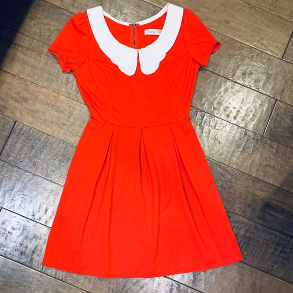 Triple Peter Pan Collar Dress - Picture 3 of 8